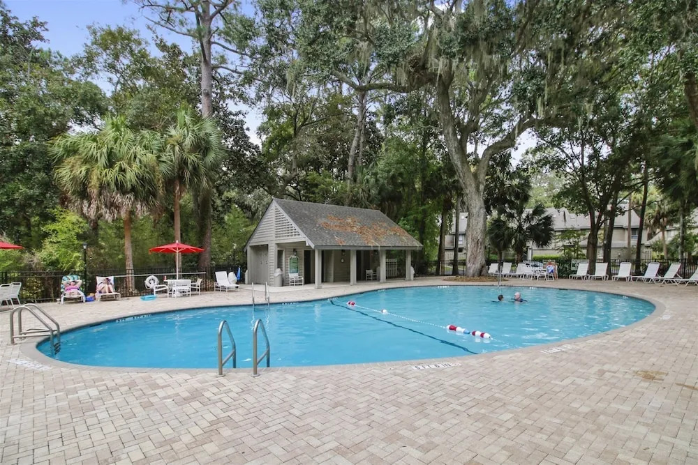 Greens 190 - Three Bedroom Condo