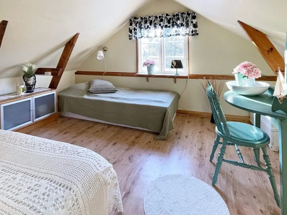 6 Person Holiday Home in Lidkoping-by Traum