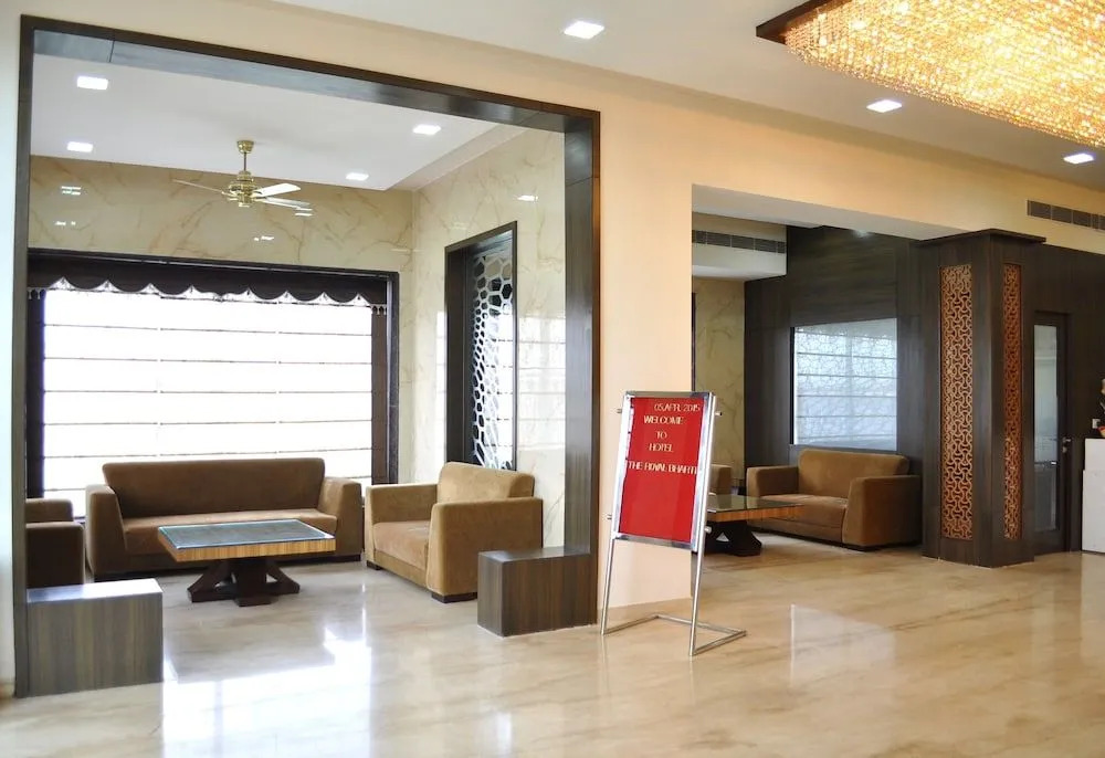 hotel the royal bharti