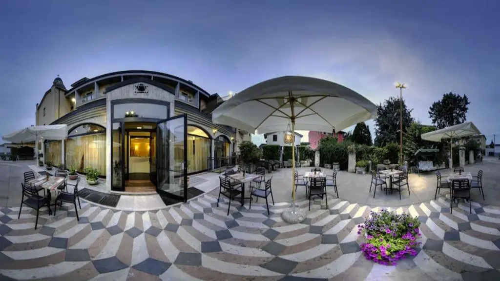 Hotel Postumia