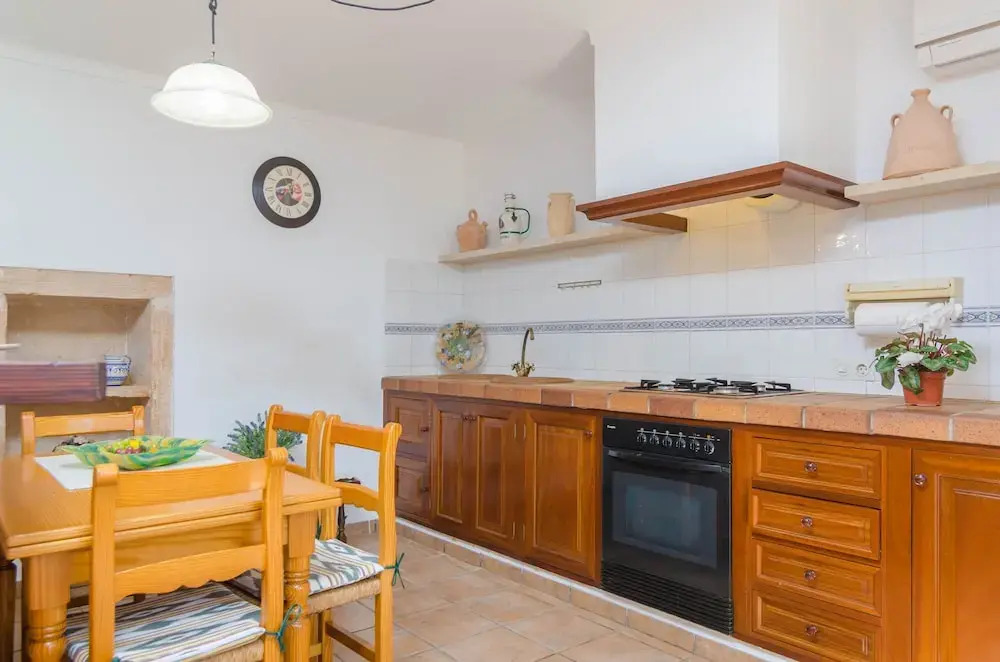 Es Palmer in Campos With 4 Bedrooms and 3 Bathrooms