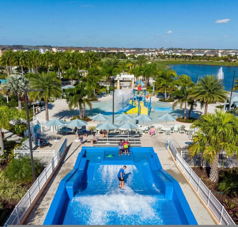 Luxury 7BR at Solara w Pool Cinema Game Room