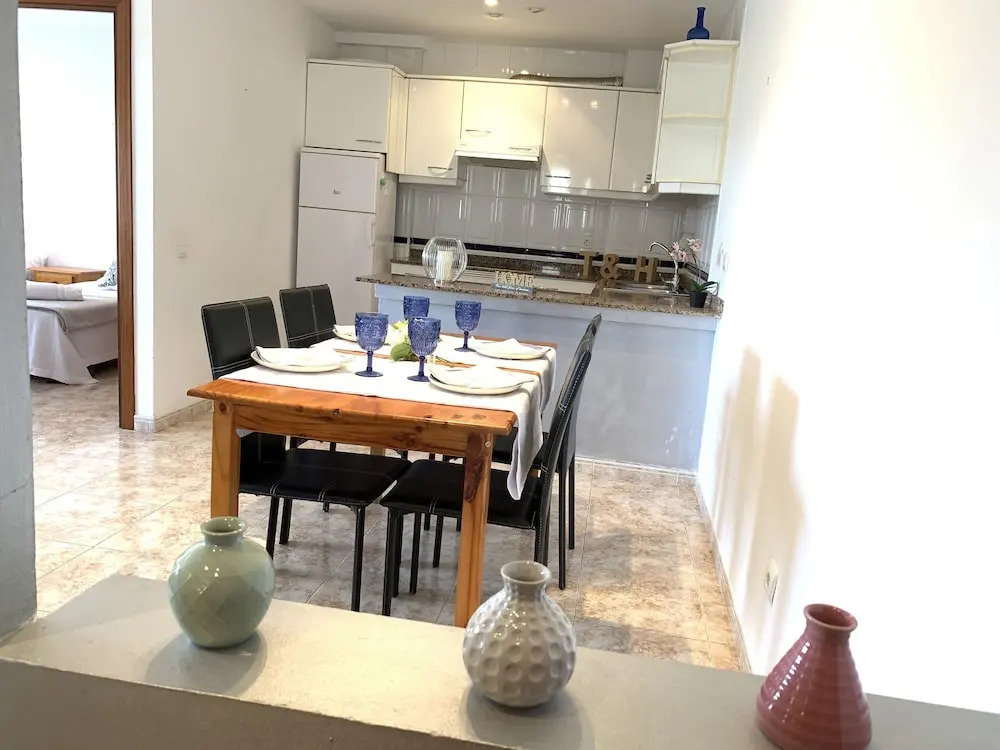 T&H Aventura Park Family Apartment
