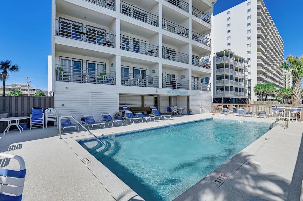 Murrells Inlet Condo on Garden City Beach!