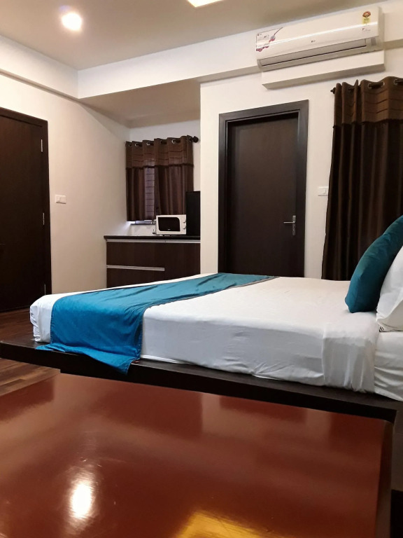 Sovereign Suites
