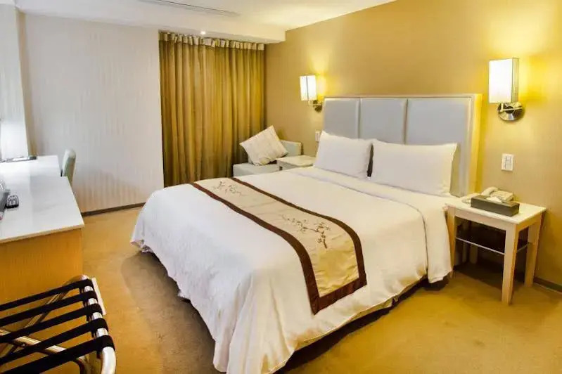 Star Hotel