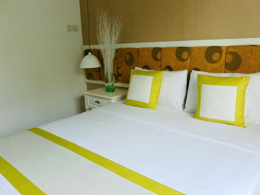 Golden Ant Hotel