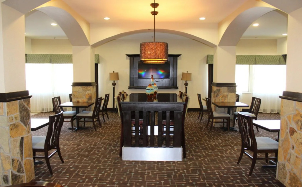 Holiday Inn Express Hotel & Suites Cedar Hill by IHG