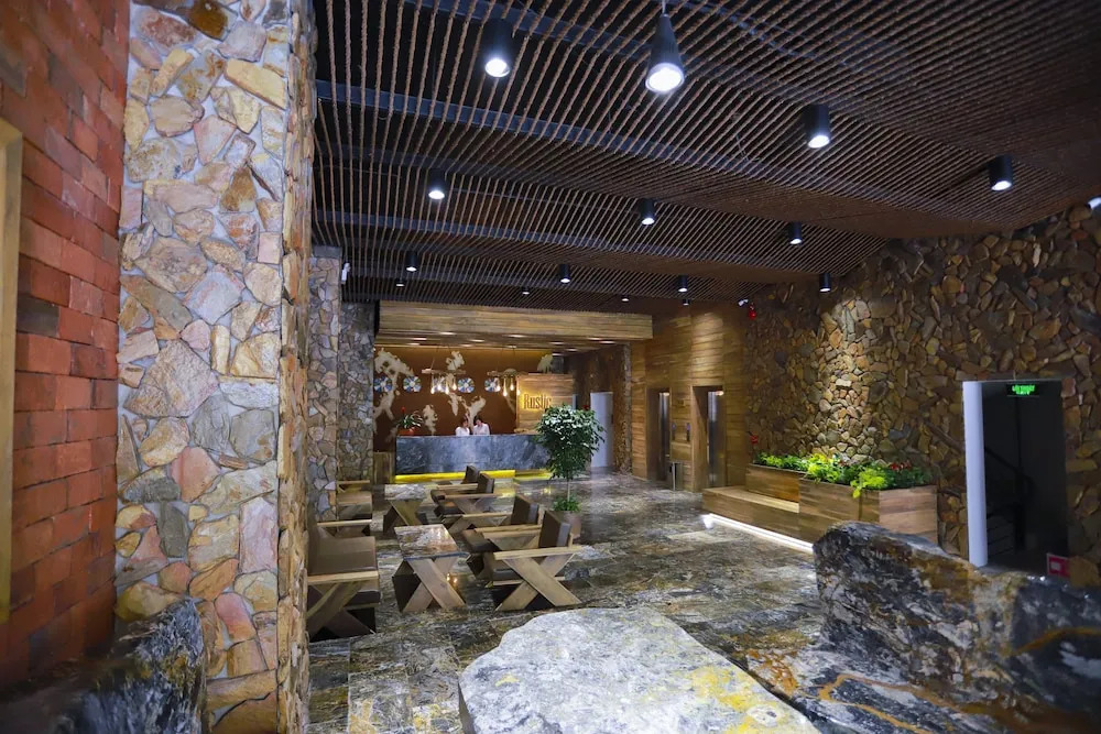 Rustic Hotel Quy Nhon