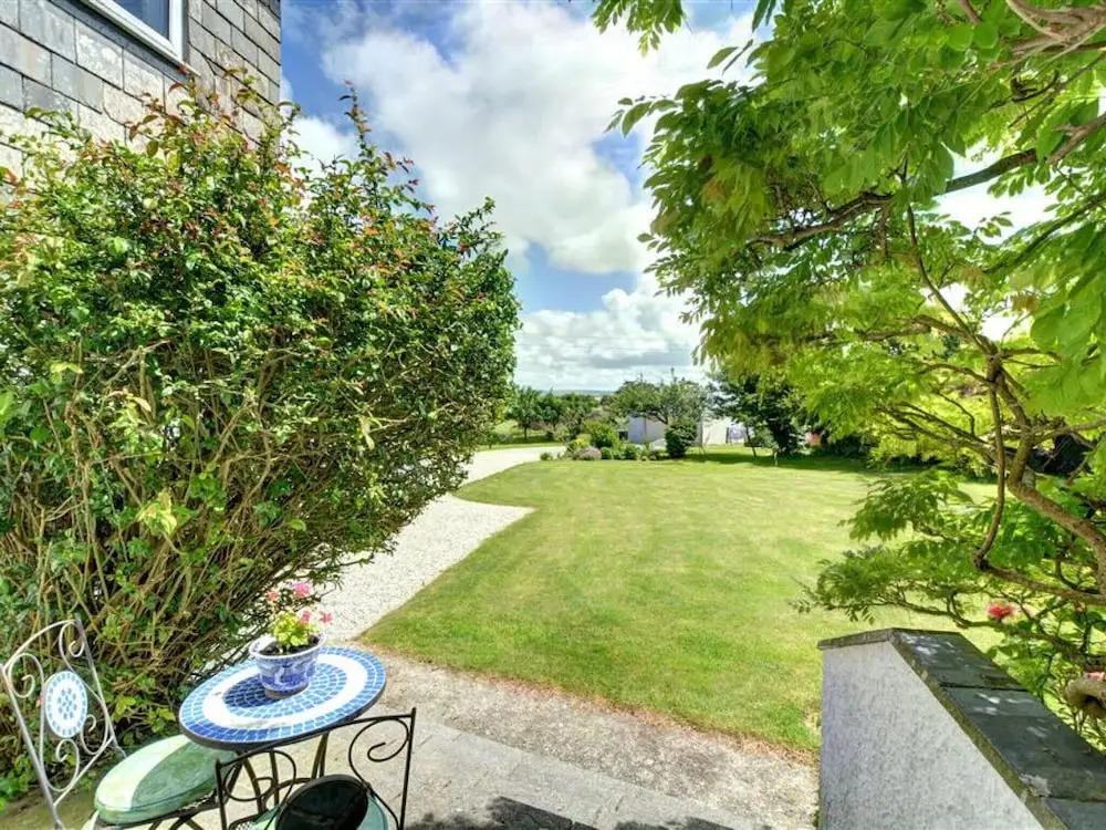 Modern Apartment in Saint Merryn Near Beach
