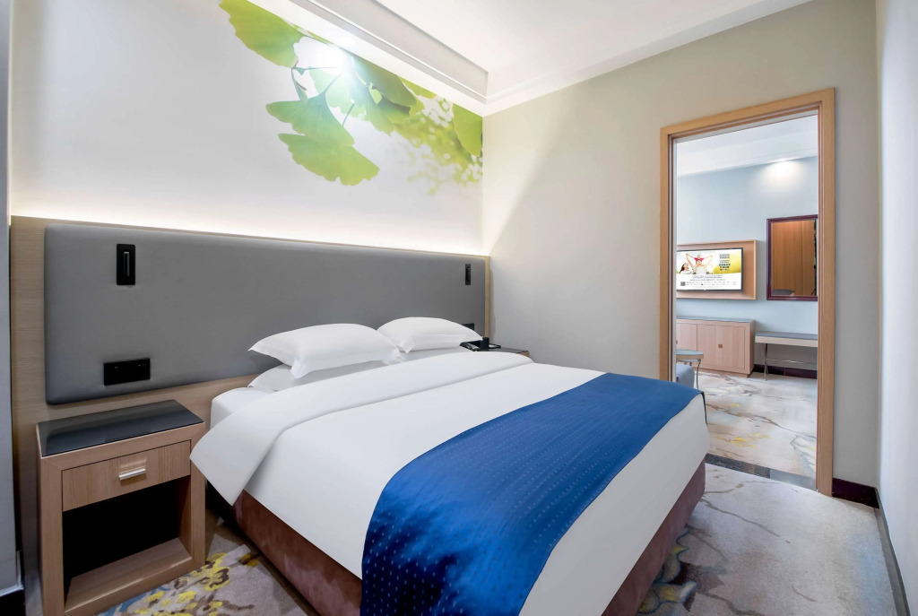 Ramada Linyi North