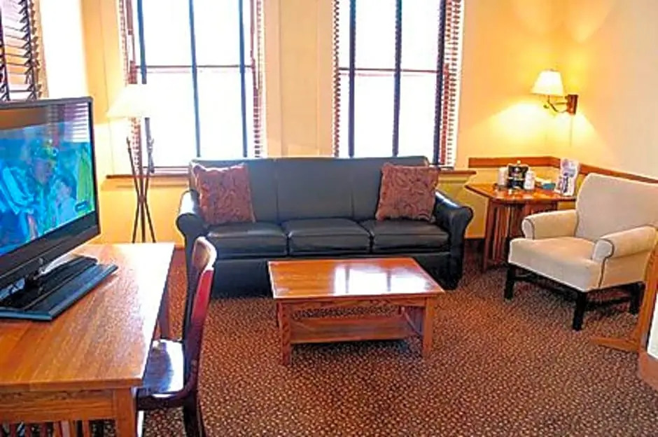 The Branch House & Suites By Gold Dust