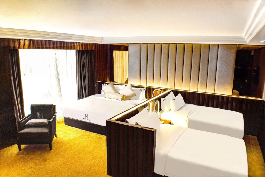 Moty Hotel