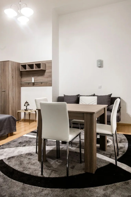 Wesselenyi Design Apartment