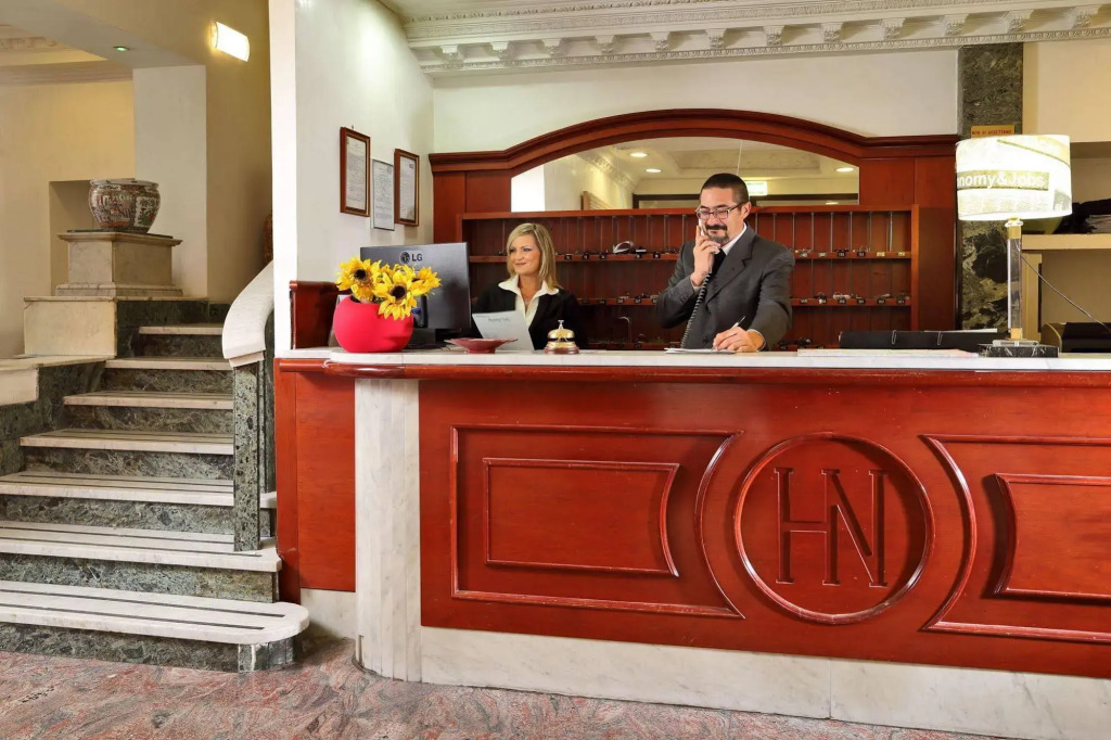 Отель Nizza Roma