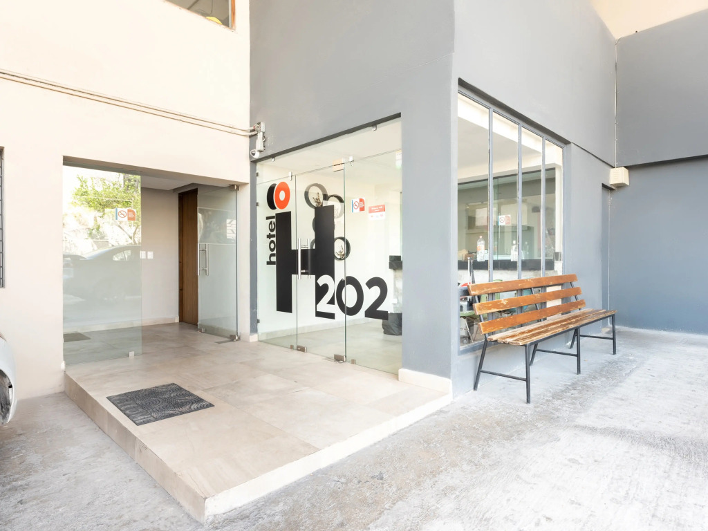 hotel 202