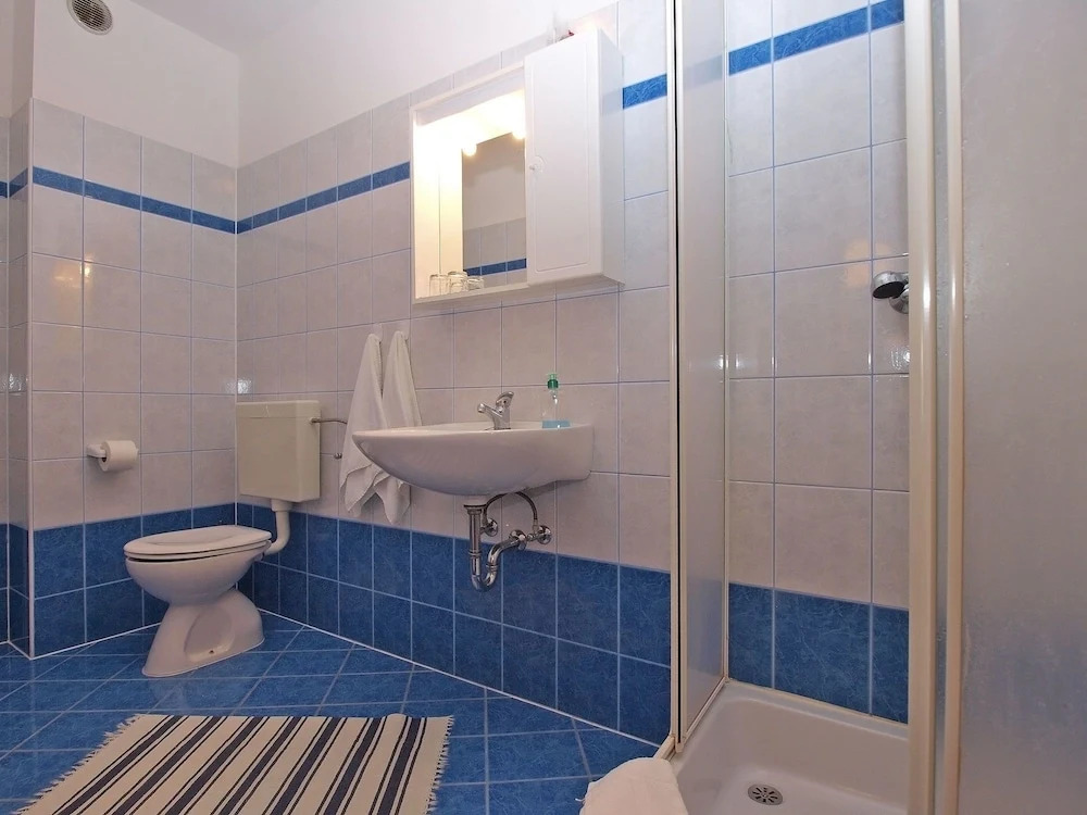Rooms Ivica 1452