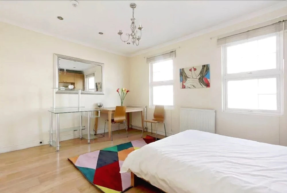 Apartment 123 Broadley