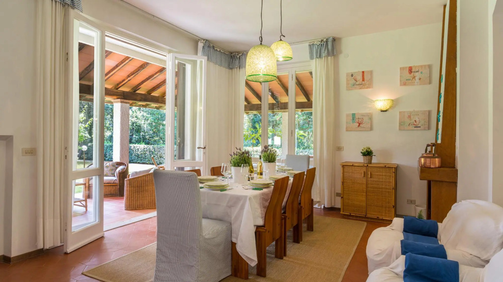 VILLA LA MERIDIANA 8&1, Emma Villas