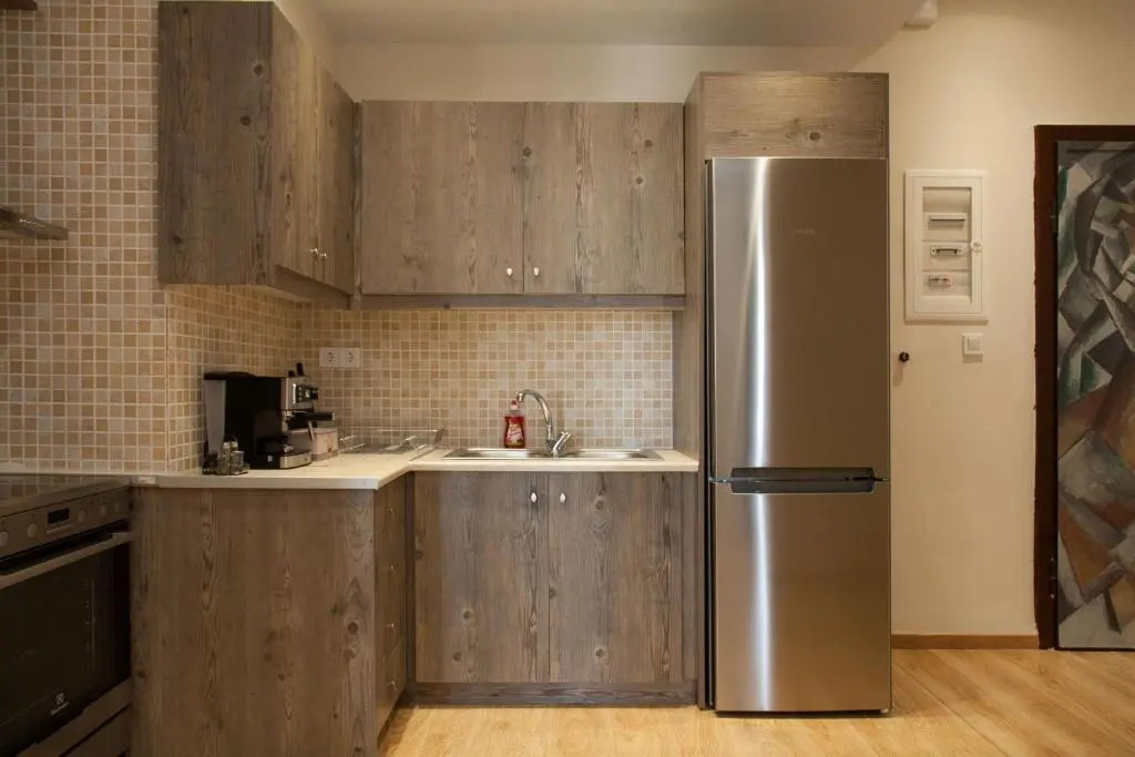 Modern art apt in Glyfada with sea view