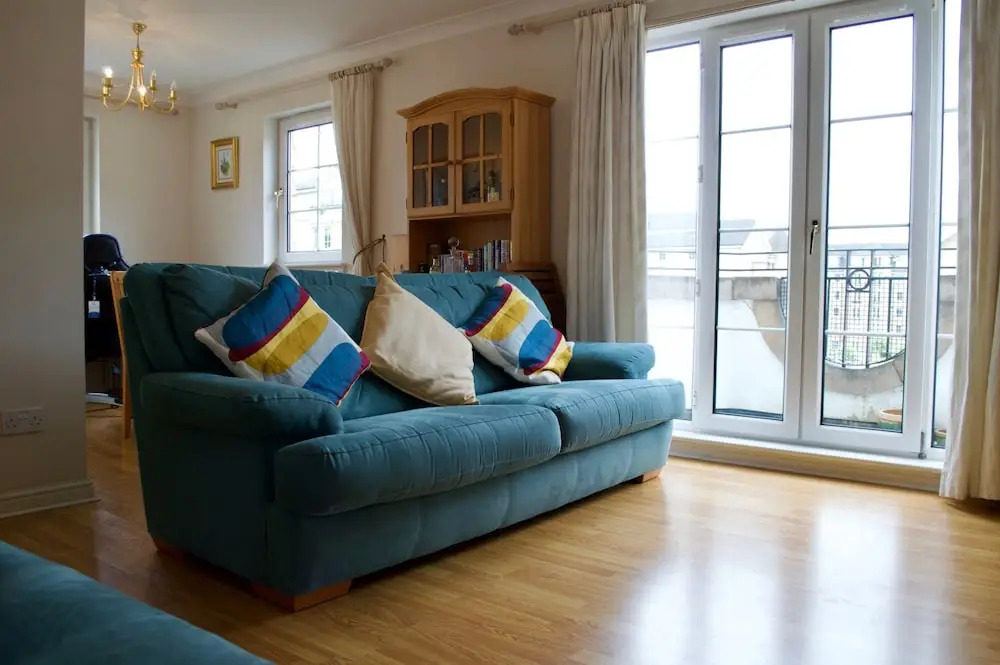 Bright 1 Bedroom Apartment In Edinburgh