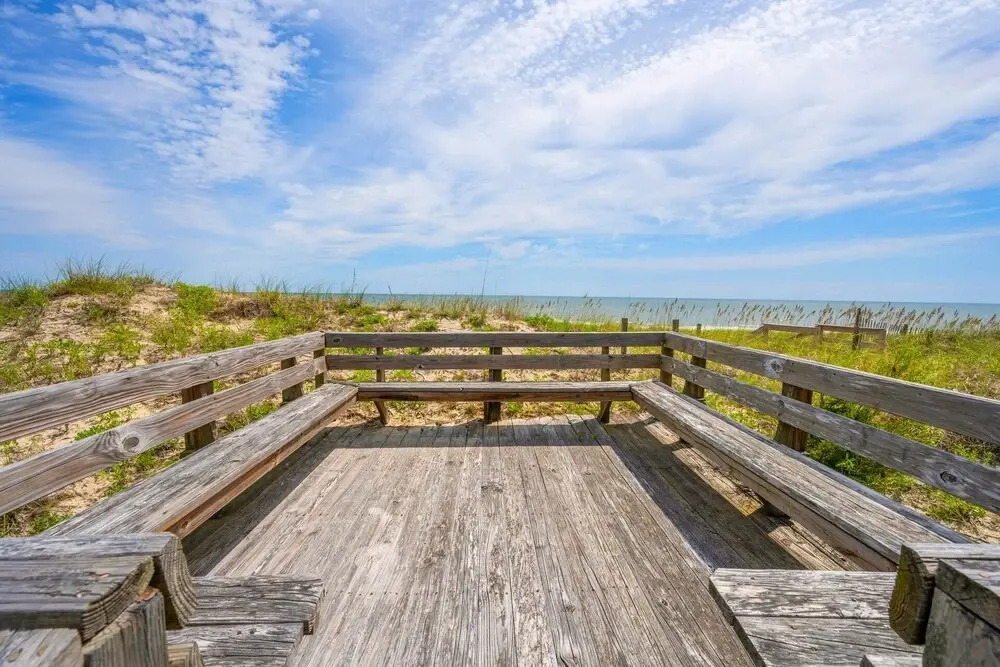 Take Your Shoes Off Relax And Put Your Feet In The Sand. 7 Bedroom Home by Peace Vacations