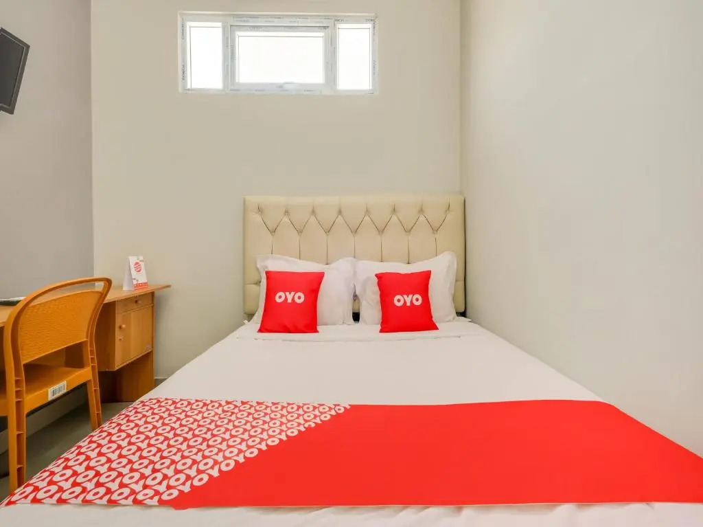 RedDoorz near RS Permata Cirebon