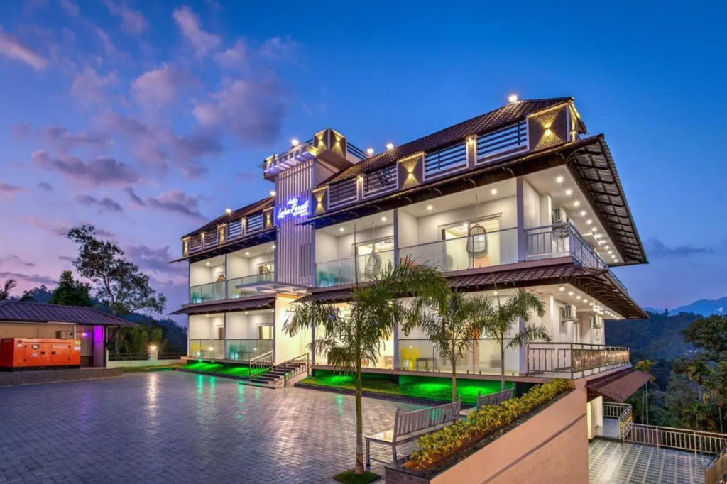 Lake Forest Resort