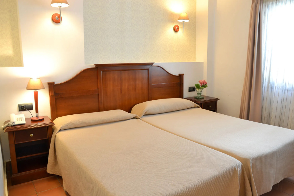 I AM La Posada Hotel and Apartment