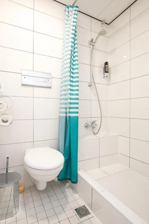 Budget Trianon Hotel