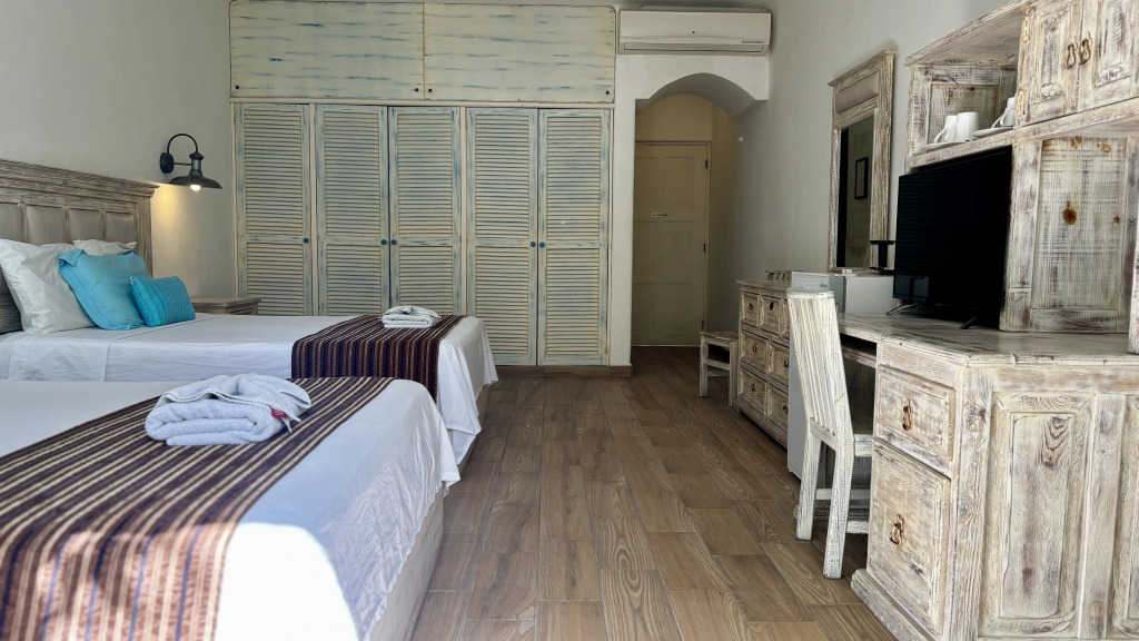 Coco Rio Hotel - Mamitas Beach Area