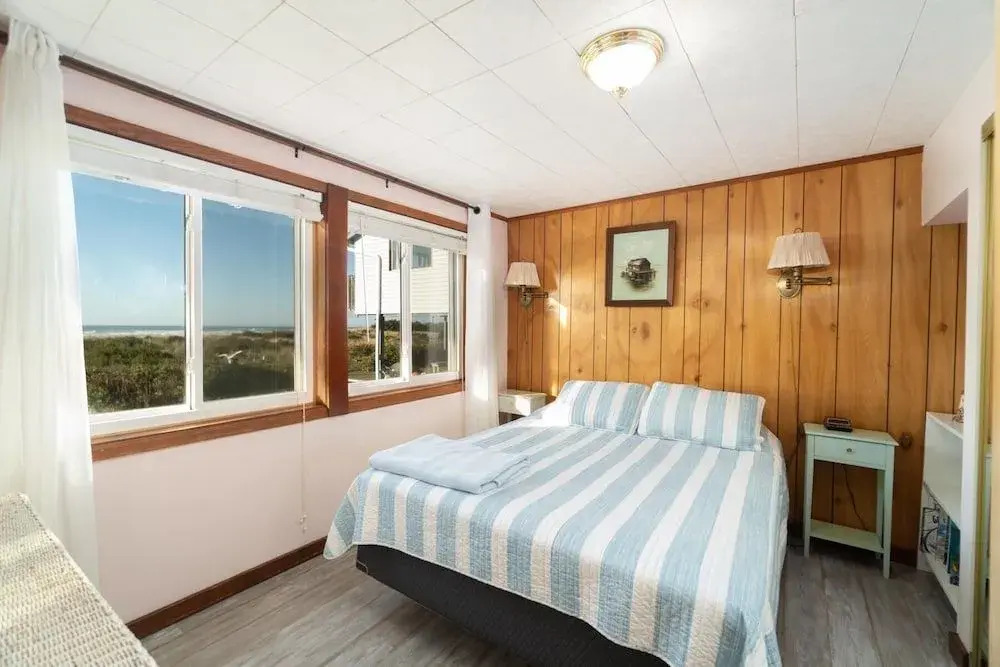 The Rockaway Beach Villa