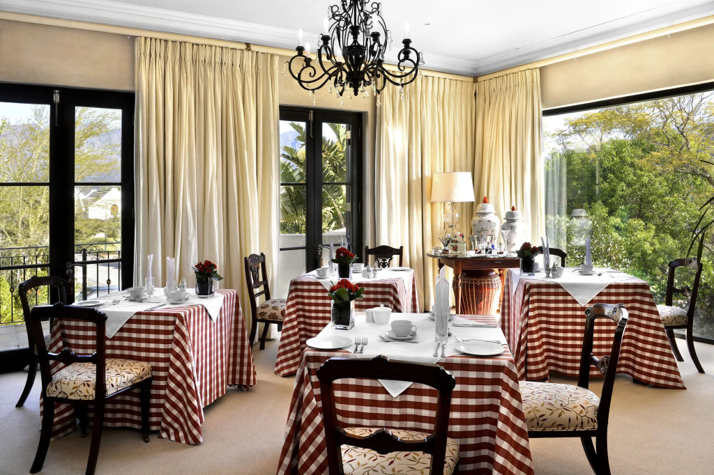 21 Roux Street Guesthouse