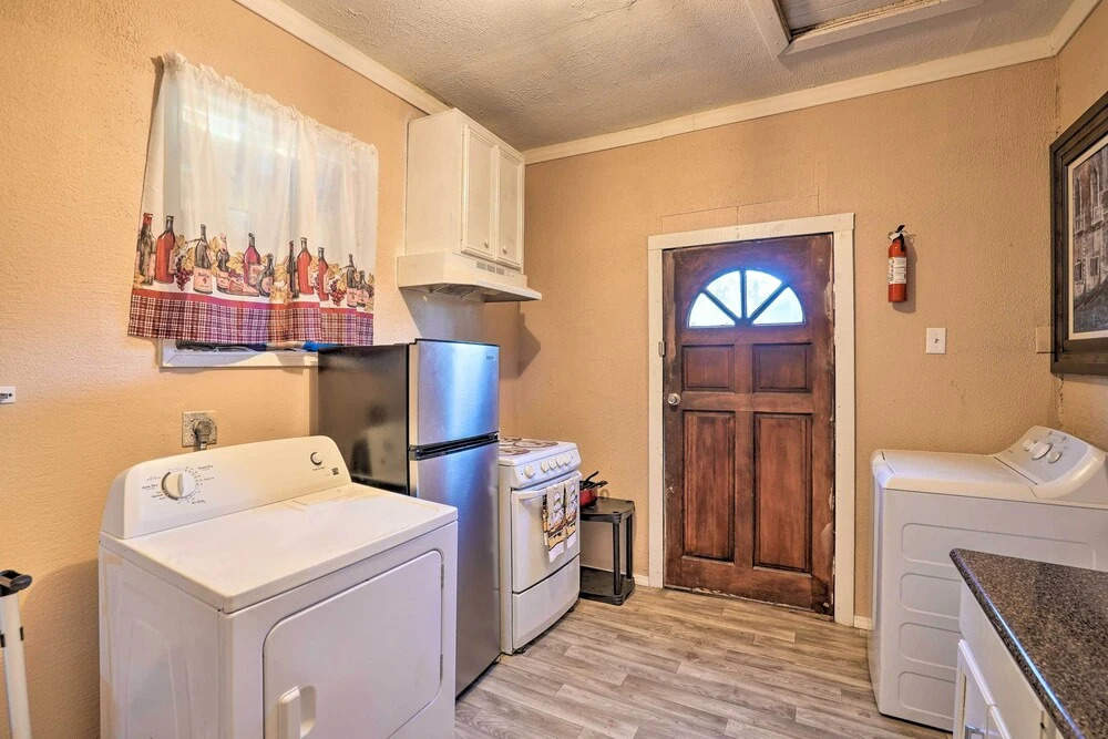 Cozy Shreveport Vacation Rental ~ 4 Mi to Dtwn