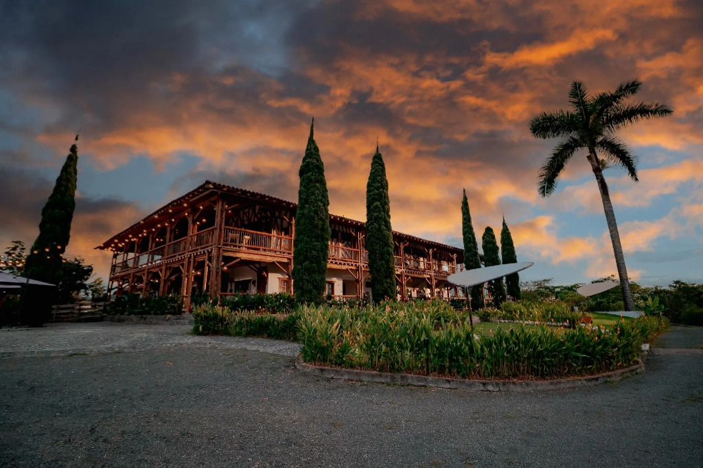 Hotel Casa San Carlos Lodge Pereira