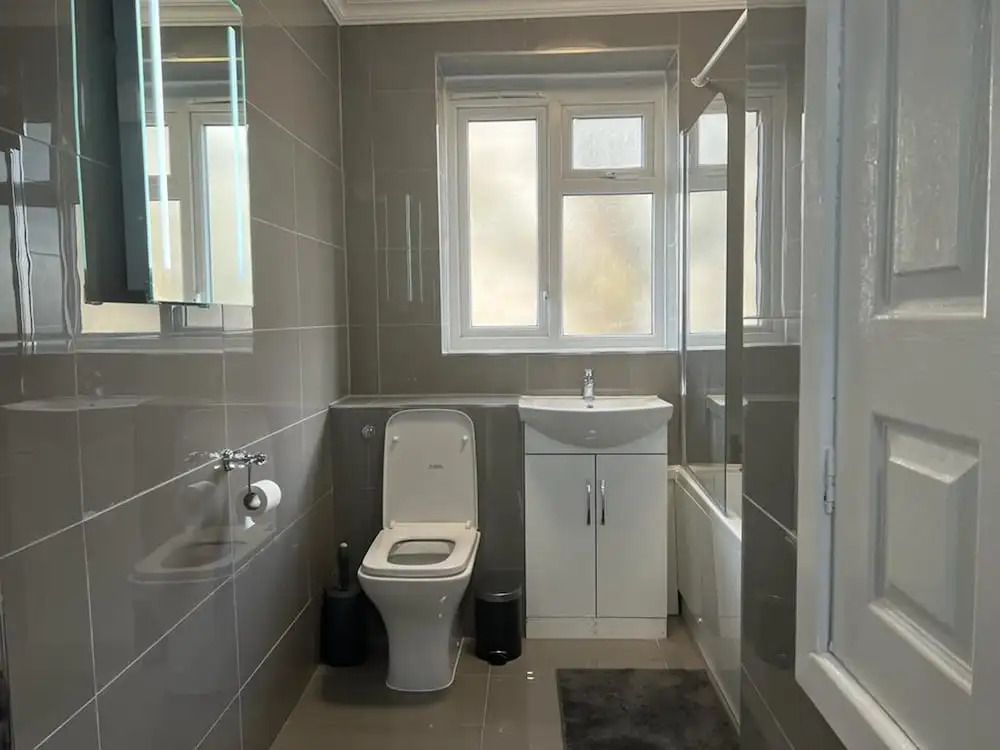 Modern Executive 2-bed Apartment in London