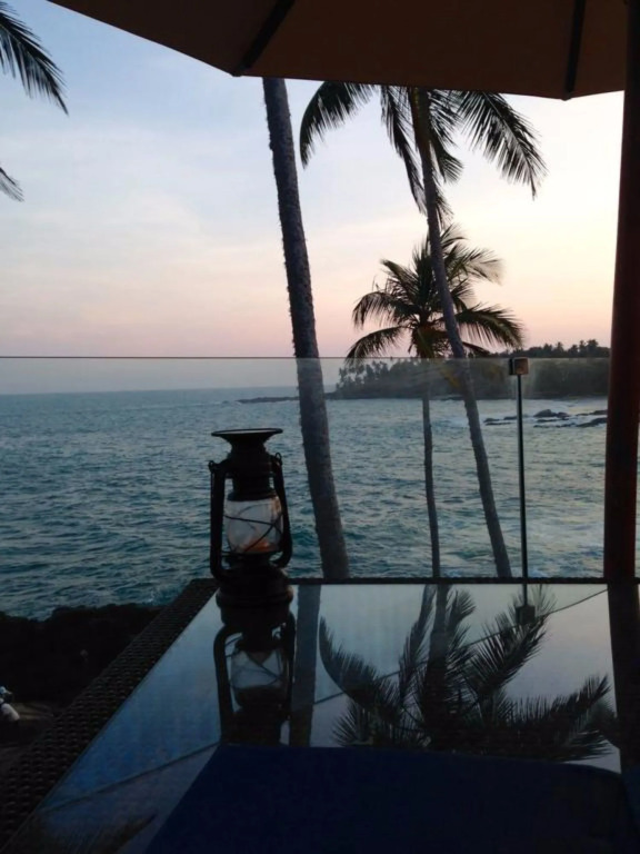 Hideaway Lodge