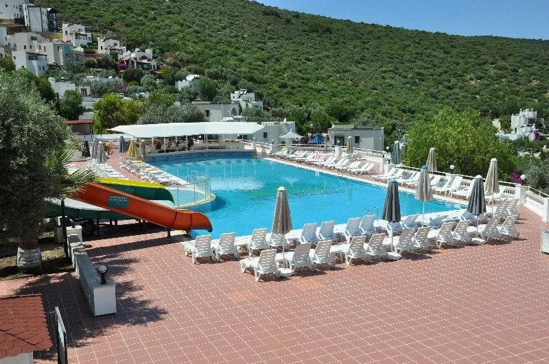 Caliente Bodrum Resort