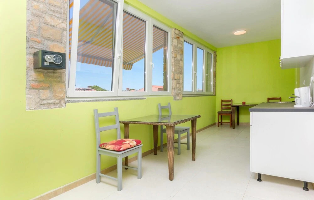 Lovely Home In Sikici With Wifi