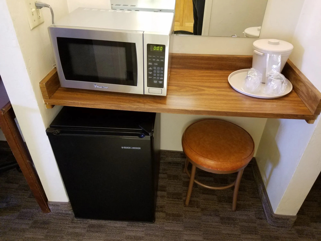 Lone Oak Lodge