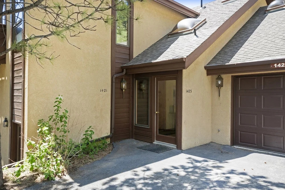 1421 Saint Moritz Condo #1 - 3 Br Condo