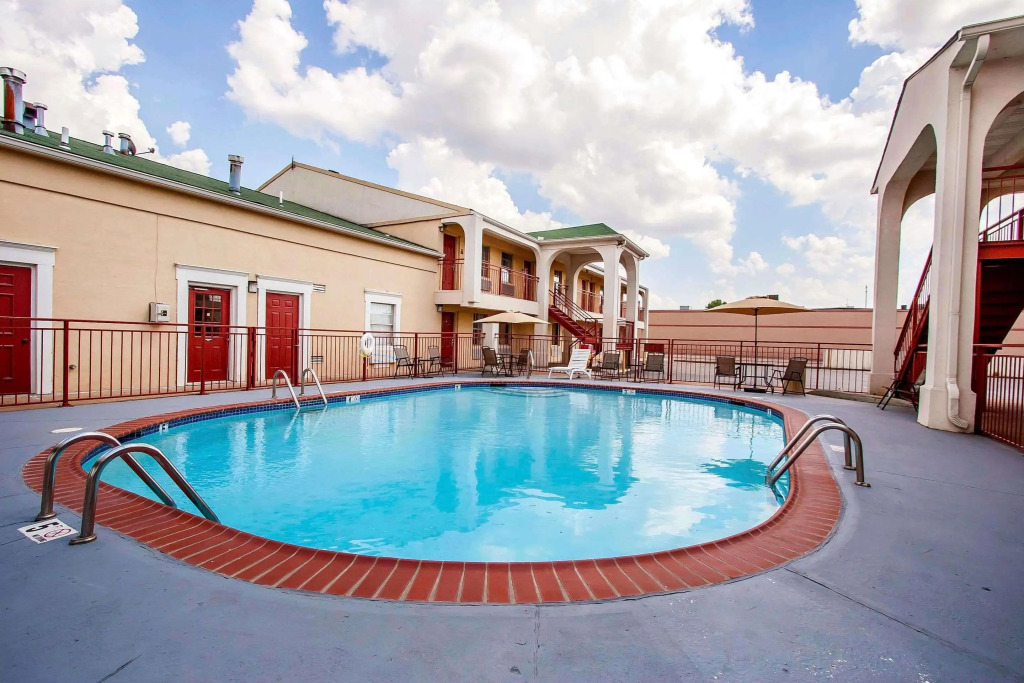 Quality Inn & Suites Covington
