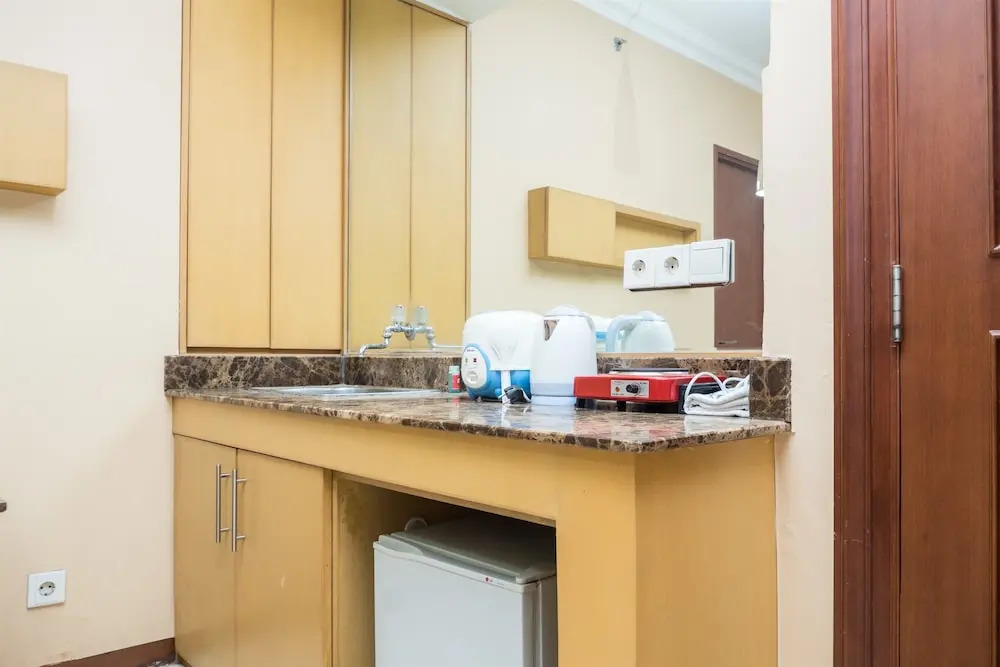 Spacious Studio Room at Grand Setiabudi Apartment