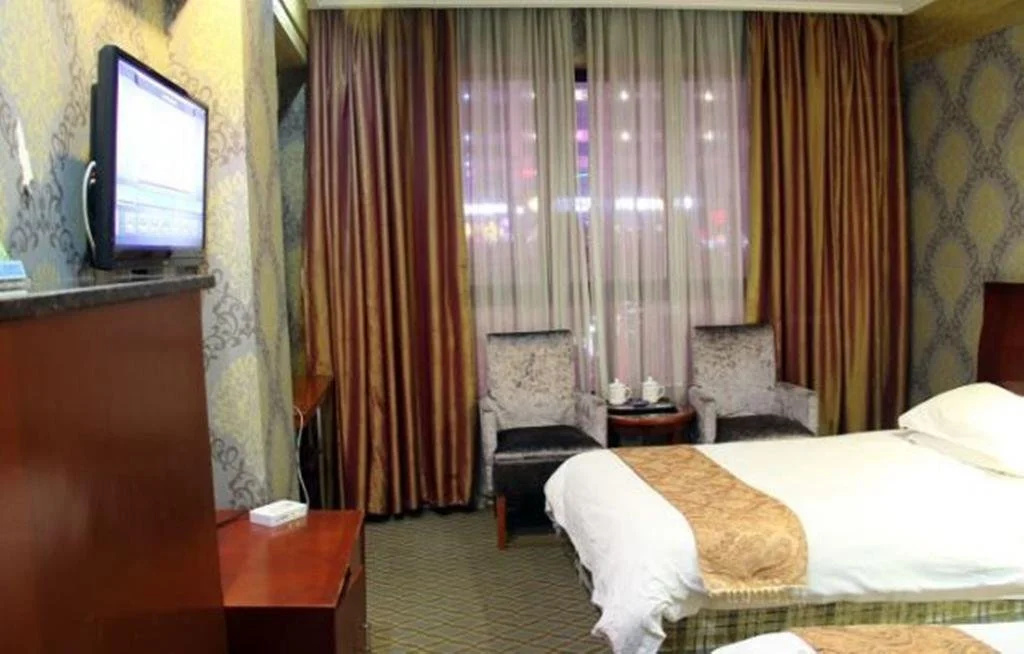 Yiwu Xinze Hotel