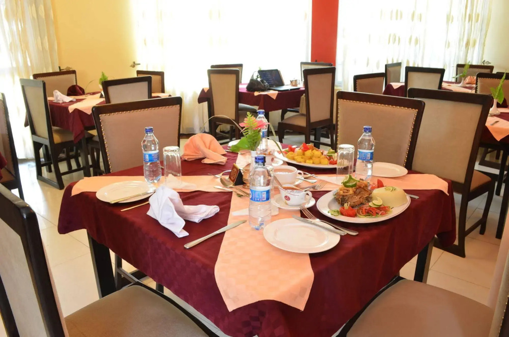 Royal City Hotel