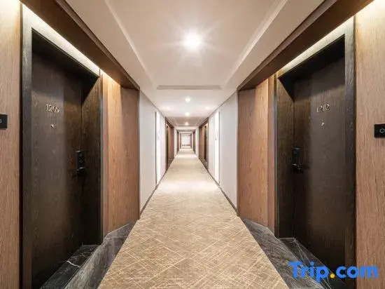 Paco Hotel (Shenzhen International Exhibition Center Ma'anshan Subway Station)