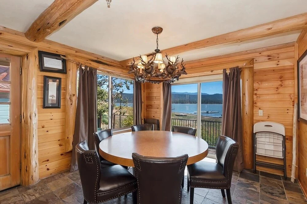 003 Northern Exposure Home