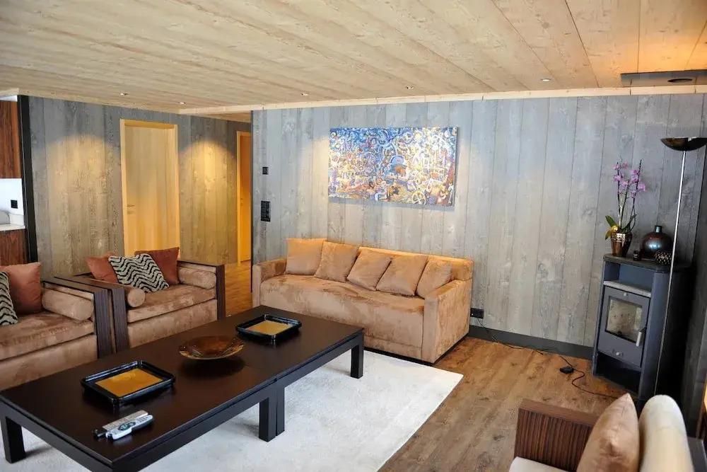 Luxurious Modern Flat next to Gstaad