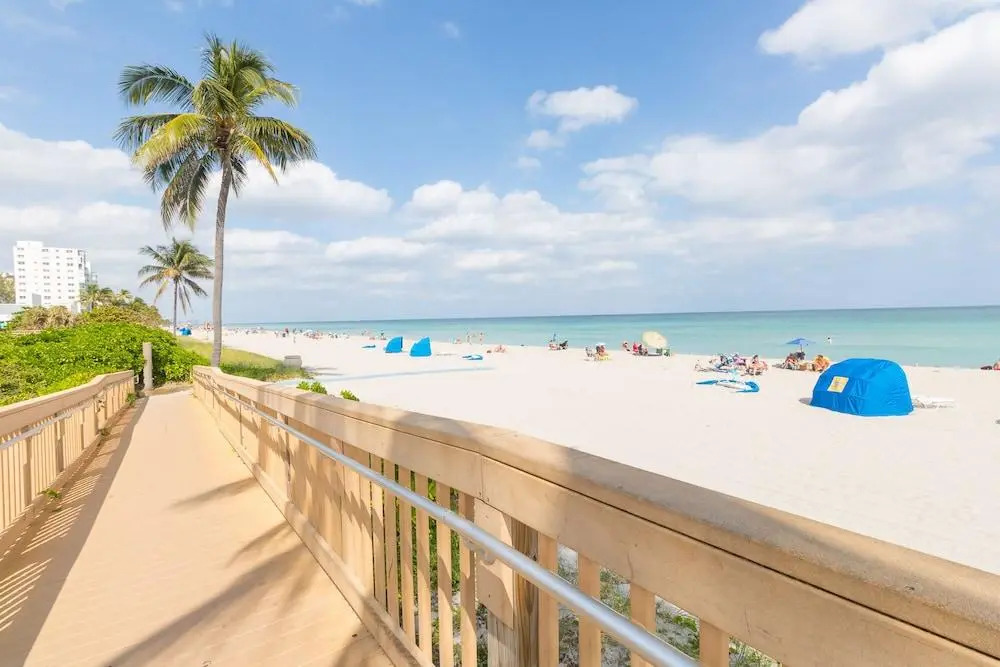 718 City View Hollywood Beach
