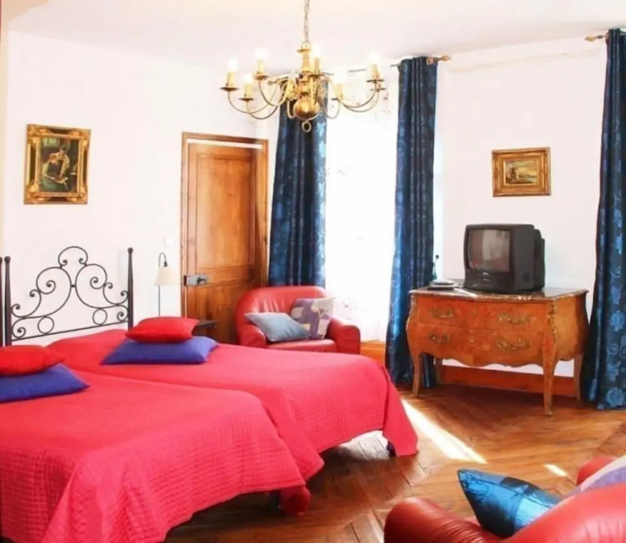 Domaine De Syam - Gîtes, Chambres dhôtes & Cabanes